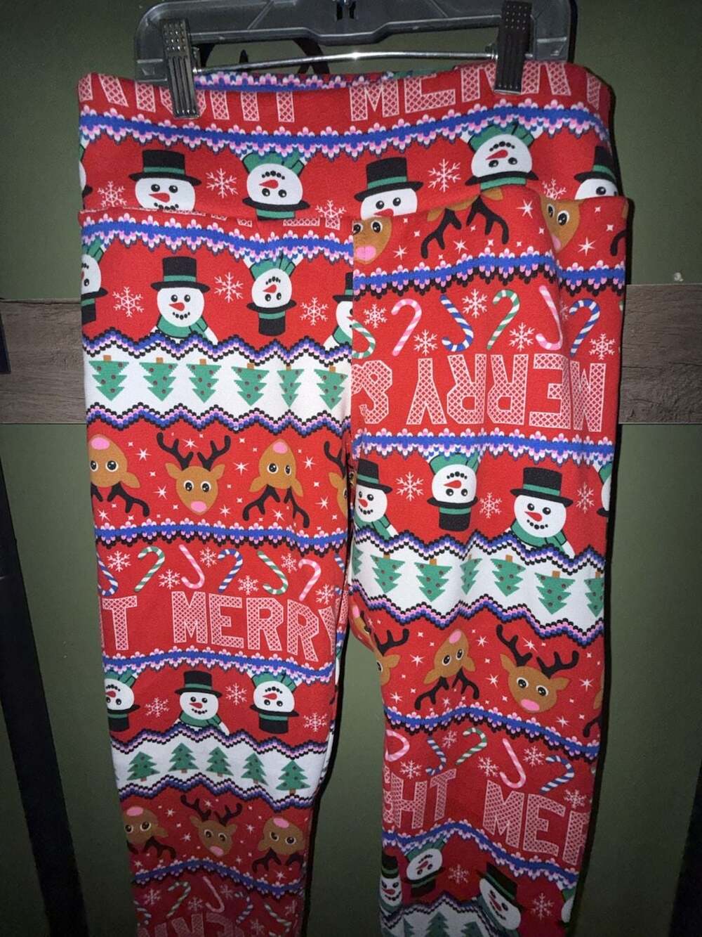 No Boundaries Fleece Lined Christmas Leggings Size L 11-13 Red Print
